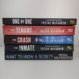 Freida McFadden 5 Book Lot Trade Book Paperback Suspense Best Selling Author